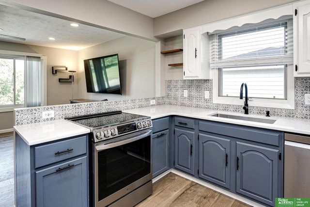 7721 S 42nd Street, Bellevue, NE 68147