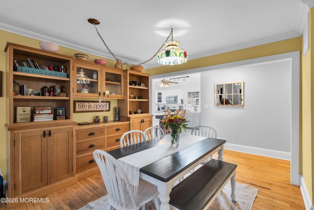 594 Robinhood Road, Brick, NJ 08724