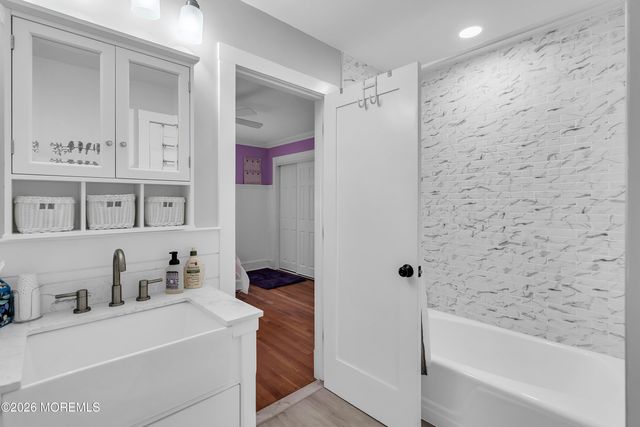 594 Robinhood Road, Brick, NJ 08724