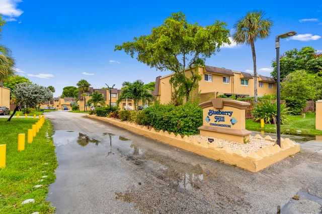 5655 BLUEBERRY Court 1, Lauderhill, FL 33313