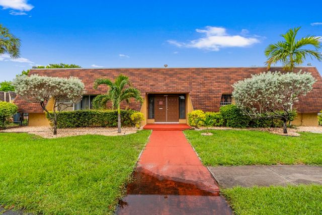5655 BLUEBERRY Court 1, Lauderhill, FL 33313
