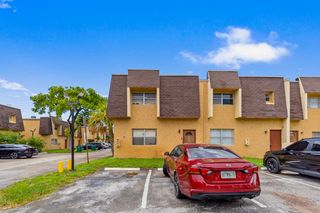5655 BLUEBERRY Court 1, Lauderhill, FL 33313