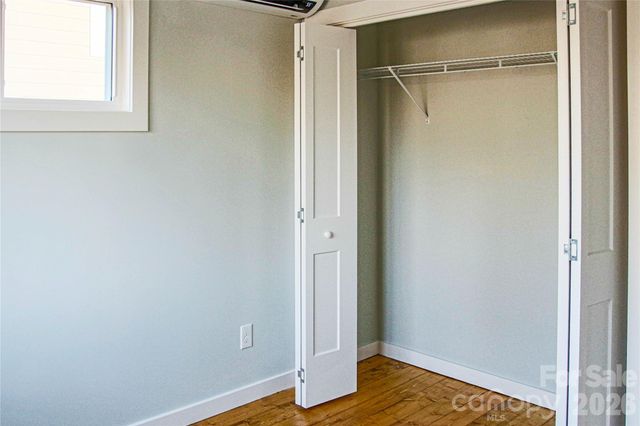 108 Lager Lane, Asheville, NC 28806