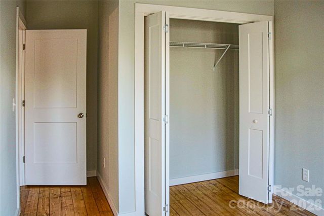 108 Lager Lane, Asheville, NC 28806