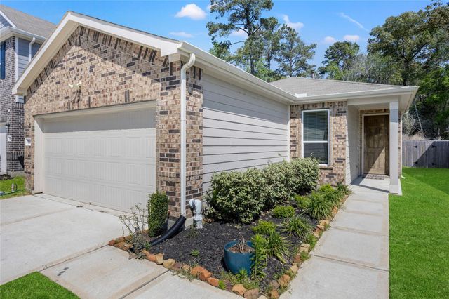 9550 Louis Phillip Street, Magnolia, TX 77354