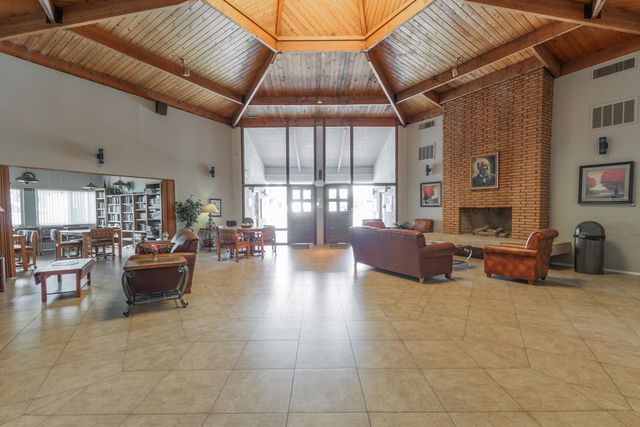 7436 E Chaparral Road Unit B213, Scottsdale, AZ 85250