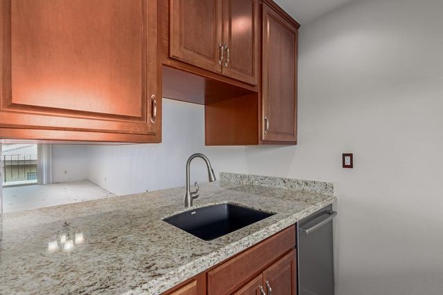 7436 E Chaparral Road Unit B213, Scottsdale, AZ 85250