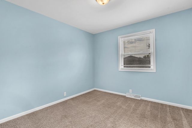 502 Silhavy Road, Valparaiso, IN 46383