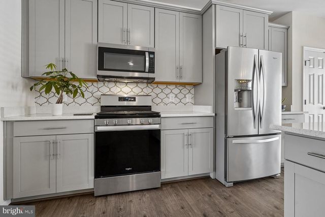 8358 SALLYPORT ST, Lorton, VA 22079