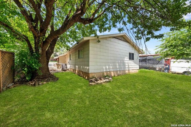 4942 Driskill St, San Antonio, TX 78228