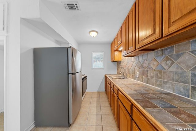 4942 Driskill St, San Antonio, TX 78228