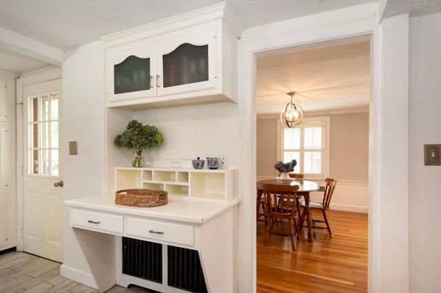 88 Elm St, Milton, MA 02186
