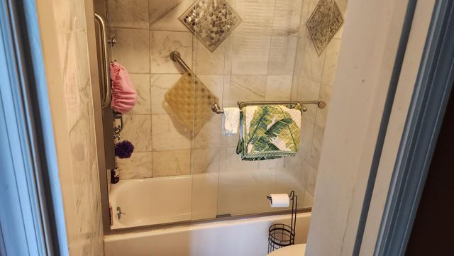 304 Wellington E 304, West Palm Beach, FL 33417