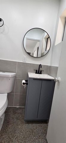 1830 Lincoln Street 2, Hollywood, FL 33020