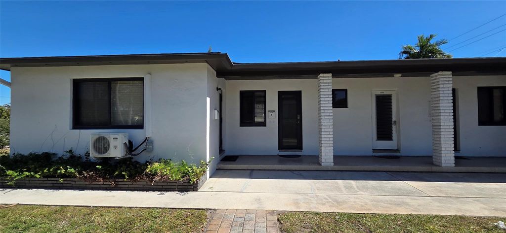 1830 Lincoln Street 2, Hollywood, FL 33020