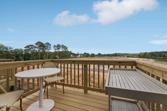 907 Formby Way, Raleigh, NC 27610