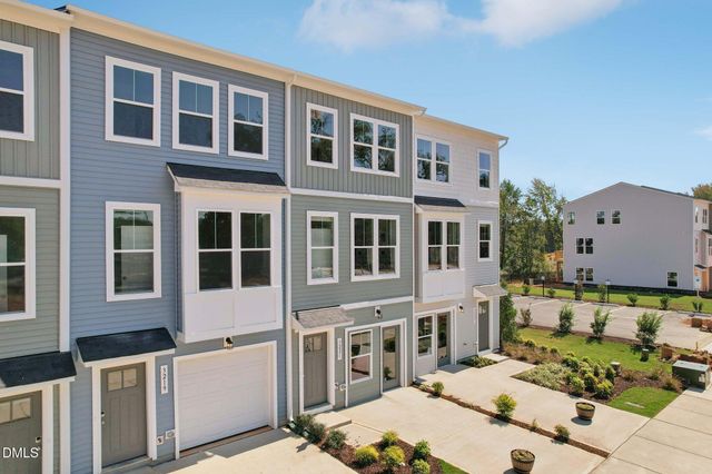 907 Formby Way, Raleigh, NC 27610