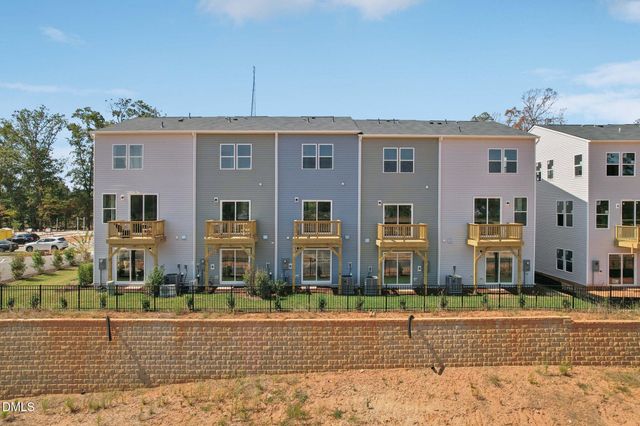 907 Formby Way, Raleigh, NC 27610