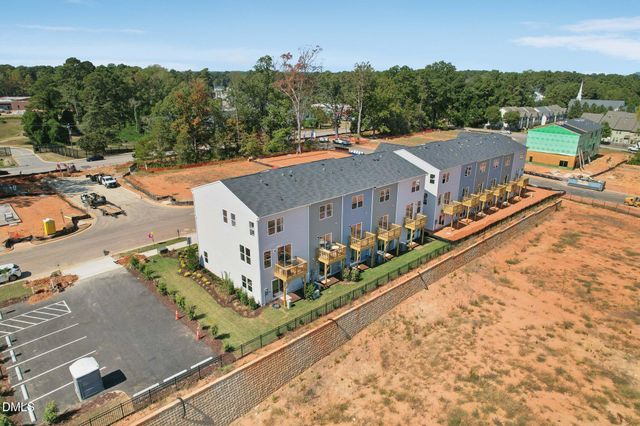 907 Formby Way, Raleigh, NC 27610