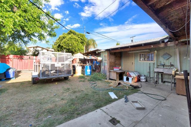 535 N Wilson Avenue, Fresno, CA 93728