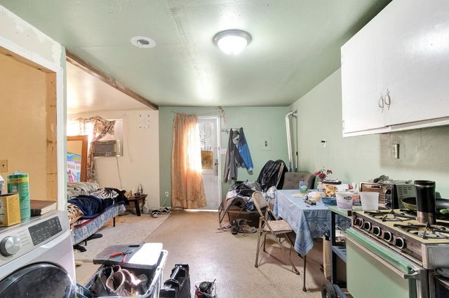 535 N Wilson Avenue, Fresno, CA 93728