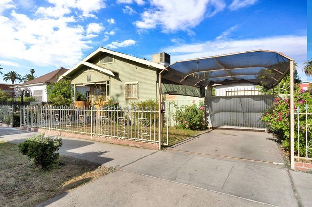 535 N Wilson Avenue, Fresno, CA 93728