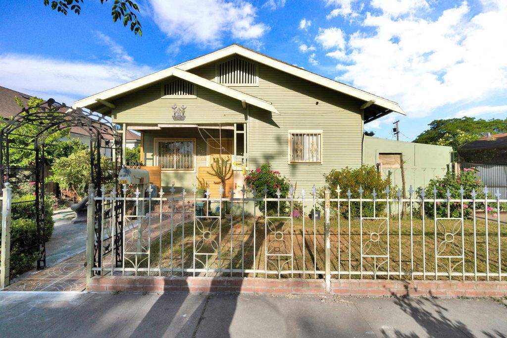535 N Wilson Avenue, Fresno, CA 93728