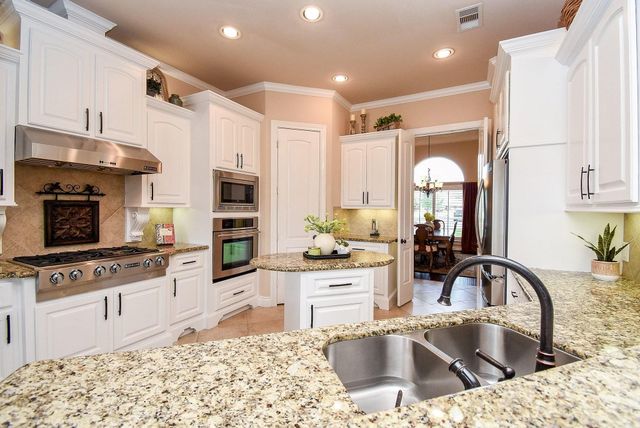 32614 Whitburn Trail, Fulshear, TX 77441