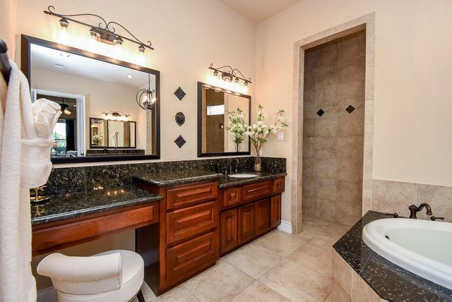 32614 Whitburn Trail, Fulshear, TX 77441