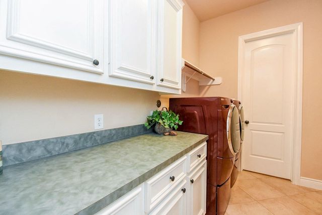 32614 Whitburn Trail, Fulshear, TX 77441