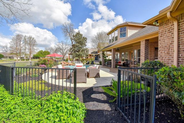 32614 Whitburn Trail, Fulshear, TX 77441