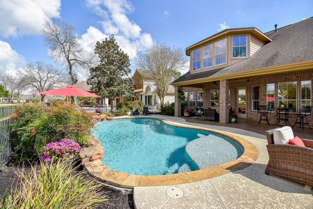 32614 Whitburn Trail, Fulshear, TX 77441