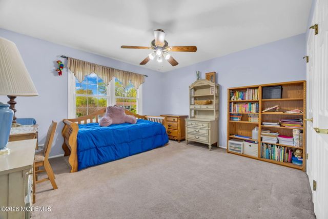 8 Glendale Drive, Manalapan, NJ 07726
