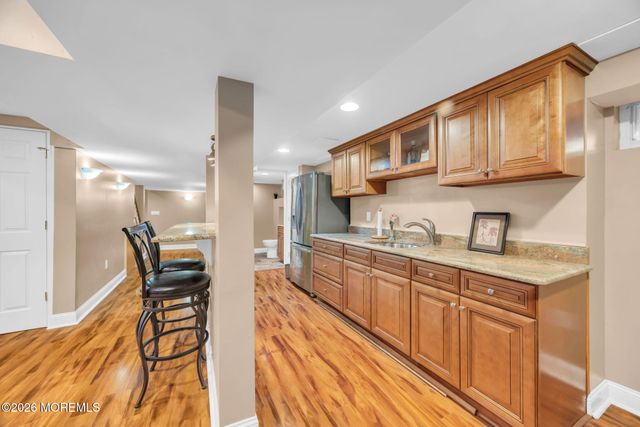8 Glendale Drive, Manalapan, NJ 07726