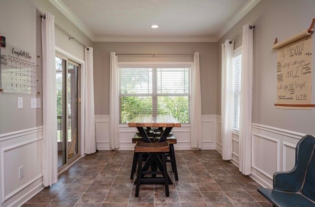 813 Silverhill Dr, Murfreesboro, TN 37129