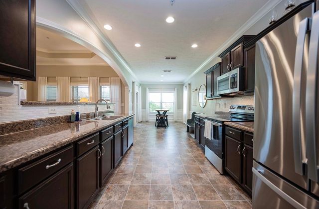 813 Silverhill Dr, Murfreesboro, TN 37129