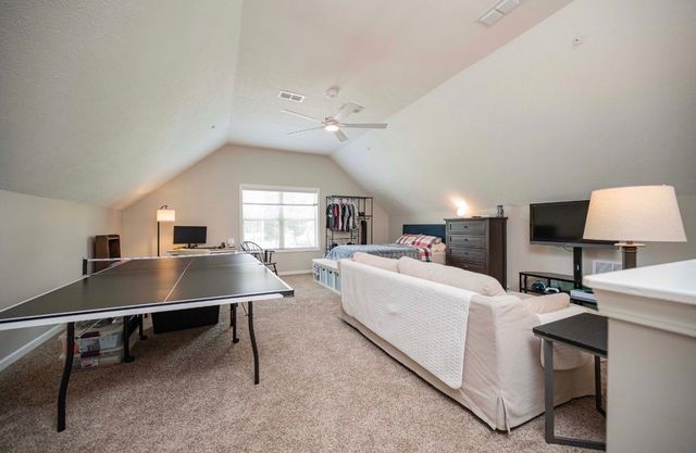 813 Silverhill Dr, Murfreesboro, TN 37129