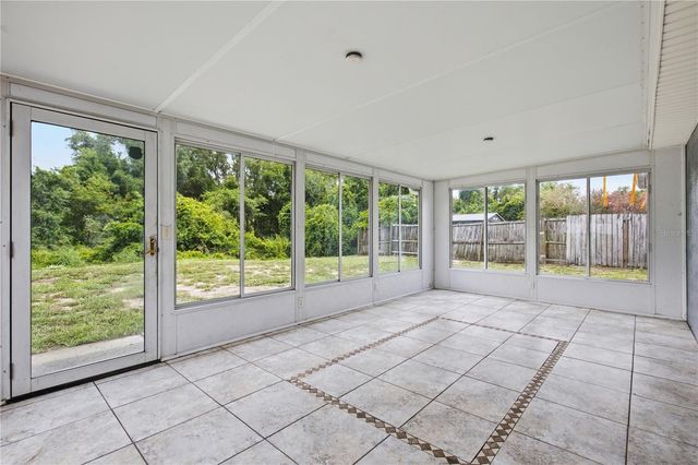 148 COUNTRY LAKES CIRCLE, Groveland, FL 34736