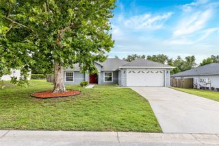 148 COUNTRY LAKES CIRCLE, Groveland, FL 34736