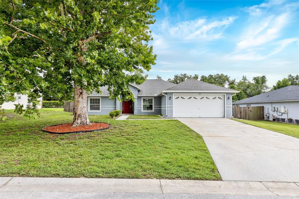 148 COUNTRY LAKES CIRCLE, Groveland, FL 34736