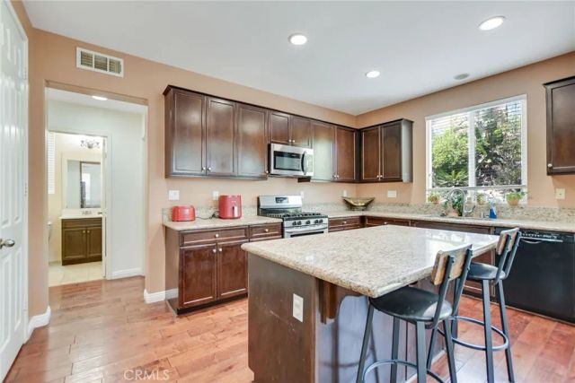 3962 Quartzite Lane, San Bernardino, CA 92407