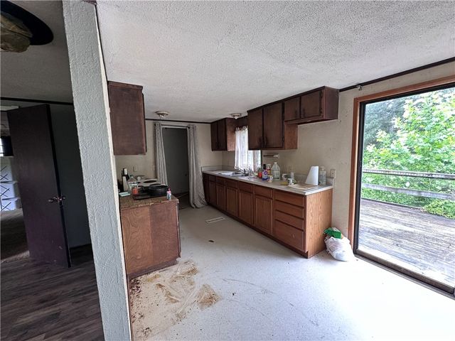 16477 Little Road, Fayetteville, AR 72704