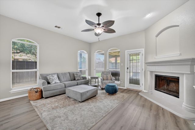 2070 Danbury Drive, Rockwall, TX 75032