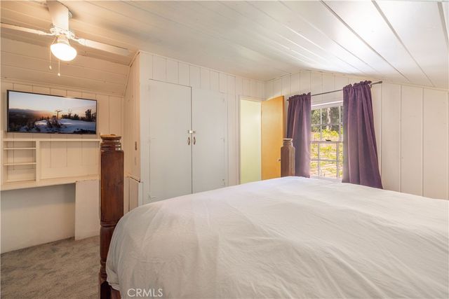 32232 Fern, Running Springs, CA 92382