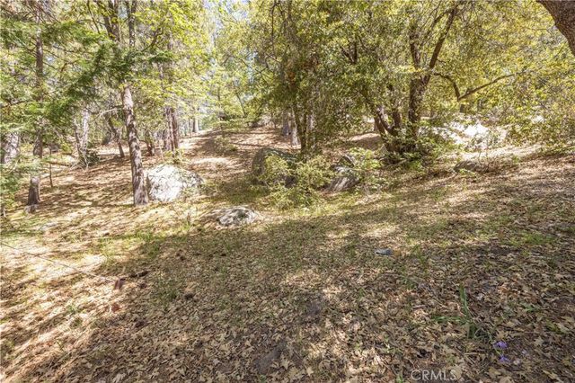 32232 Fern, Running Springs, CA 92382