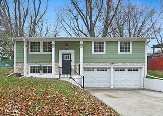 1244 Lakewood Drive, Lake Holiday, IL 60552