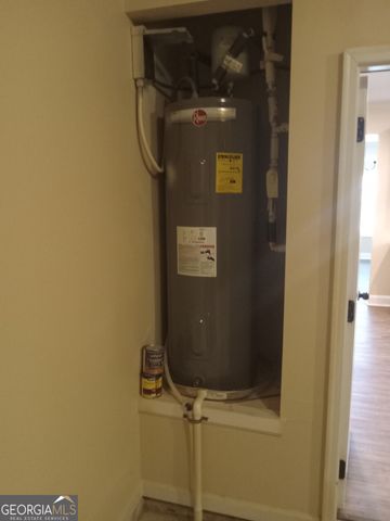 1189 Hartwell Road, Locust Grove, GA 30248