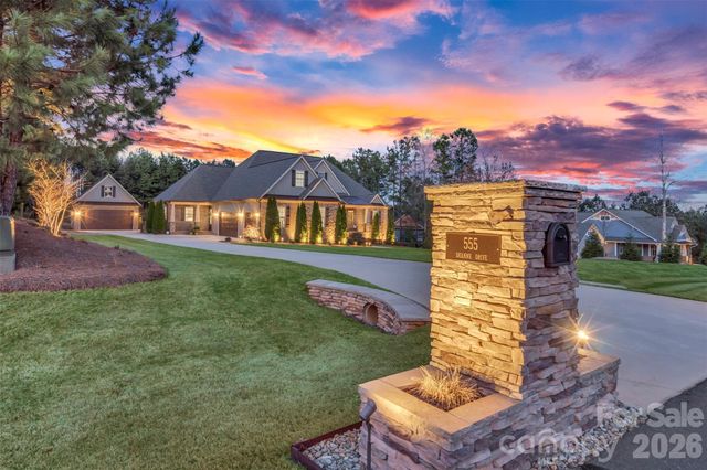 555 Deanne Drive, Rock Hill, SC 29730