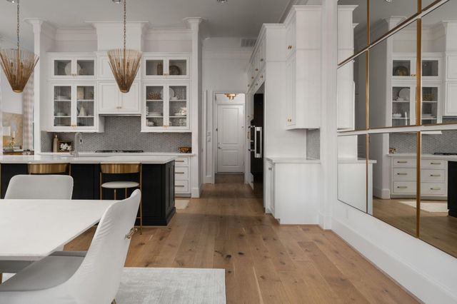 6014 Inwood Drive, Houston, TX 77057