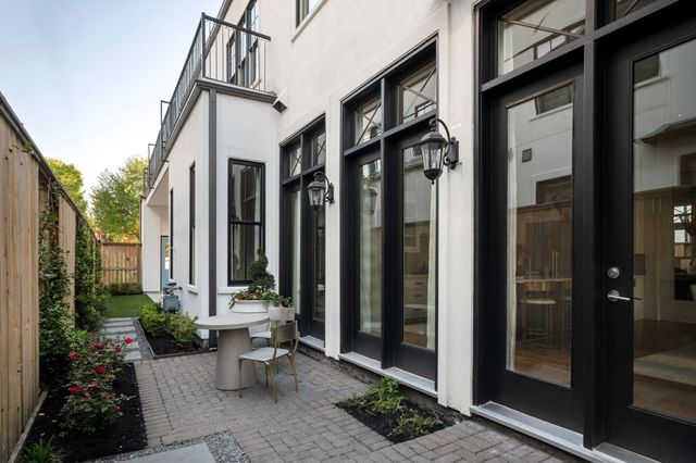 6014 Inwood Drive, Houston, TX 77057